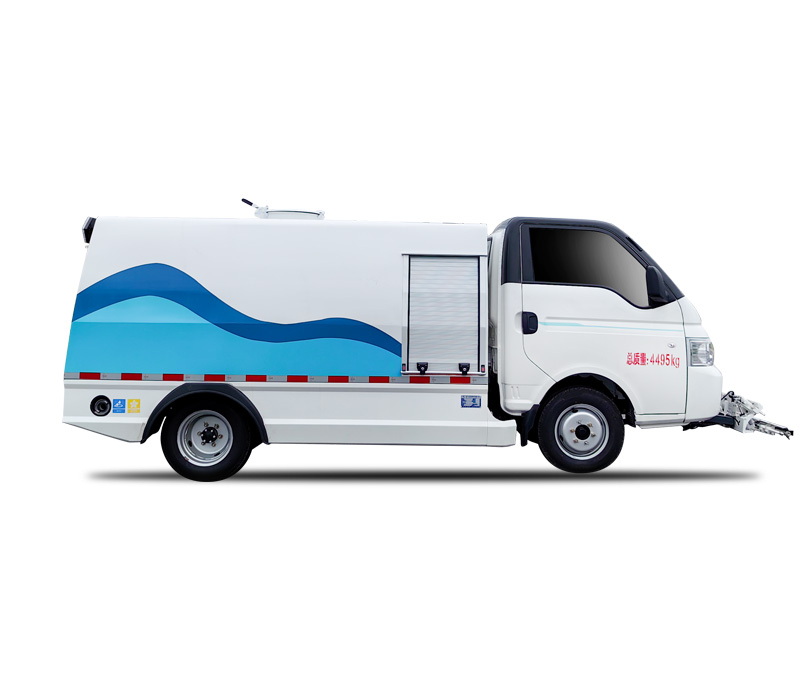 4.5t纯电动路面养护车