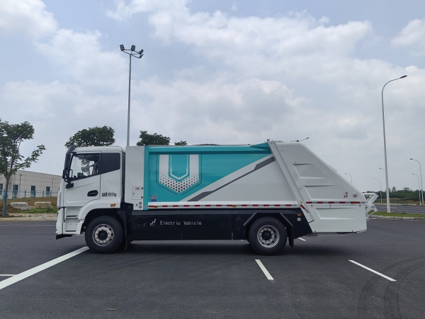 18t纯电动压缩垃圾车