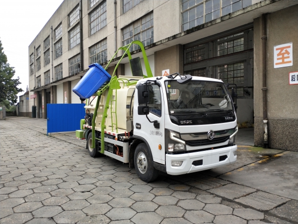 9t纯电动餐厨垃圾车-（侧挂3300）