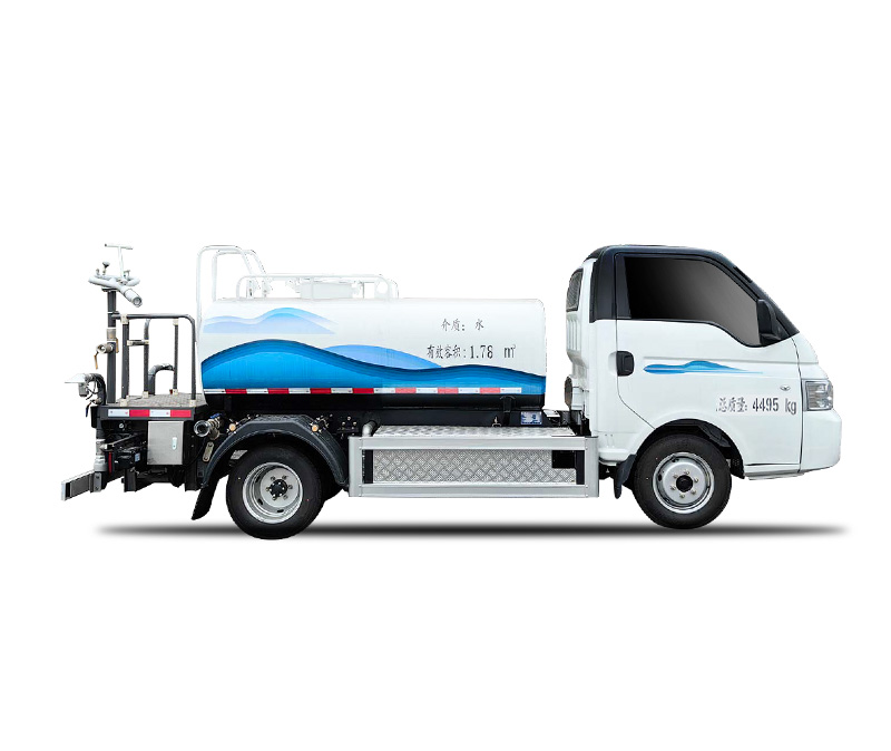4.5t纯电动洒水车