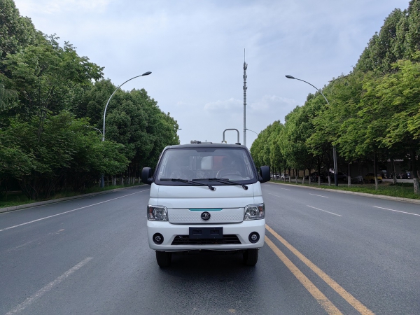 4.5t纯电动压缩式垃圾车