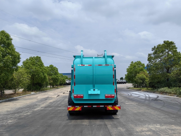 12.5t纯电动餐厨垃圾车