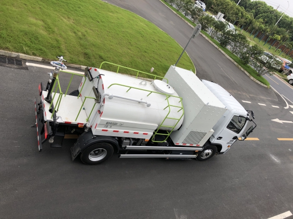 9T氢燃料电池洒水车