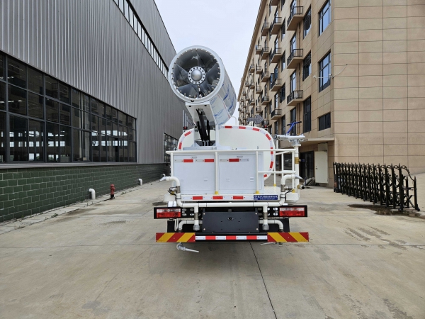 12.5t纯电动多功能抑尘车